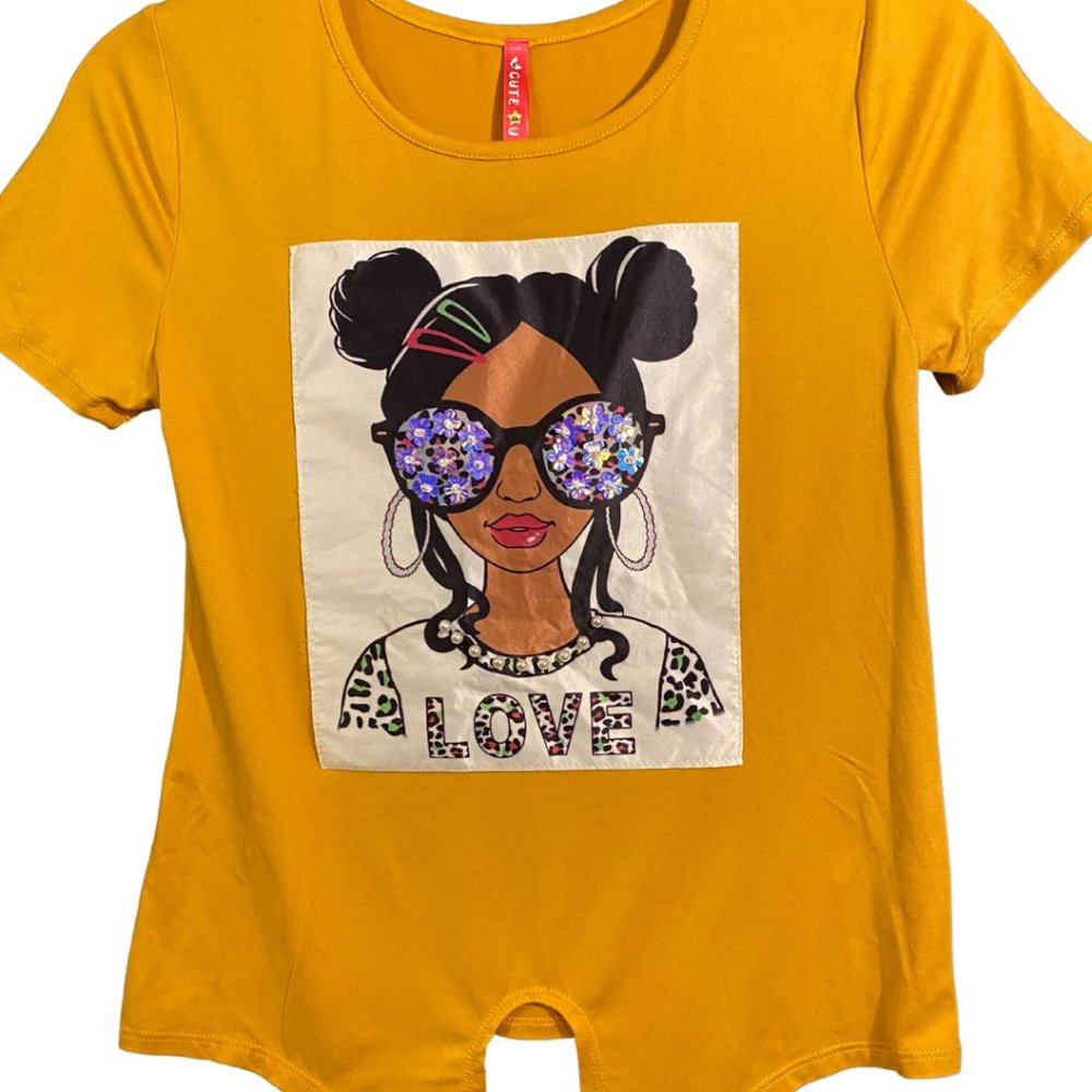 🌟 Trendy Girls Embezzled Cropped Yellow T-Shirt! 🌟